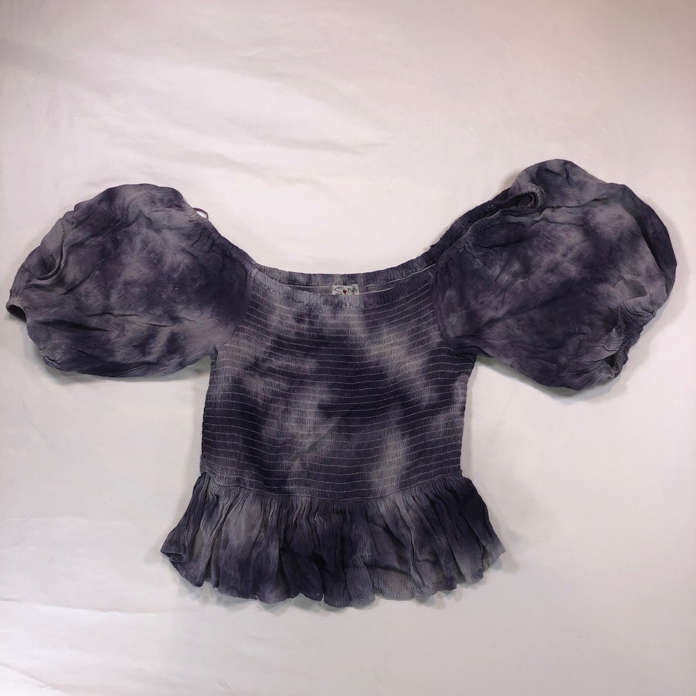 Poof Apparel Purple Tie Dye Smocked Puff Sleeve Ruffle Hem Crop Top Large